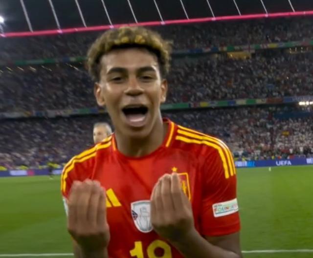 1720566024099024963.jpg GSEvUz9aoAAnAR2.jpg