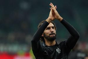 隆戈:萨索洛积极追求阿德利&尚未达协议,法国、沙特球队也有意